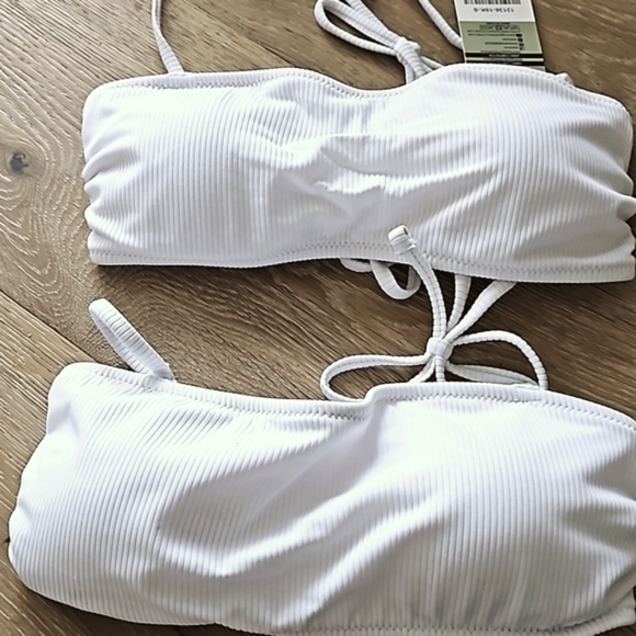 Shekini Women's Halter Bikini TOPS - Picture 3 of 10